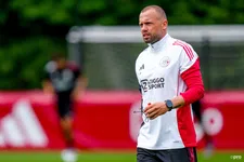 Heitinga verklapt alvast één basisspeler bij Ajax voor het nieuwe seizoen
