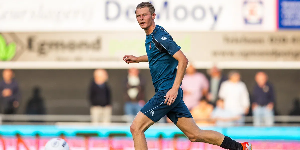 Telstar-spits vergeleken met Weghorst: 'Lange bonenstaak heeft nu spierballen'