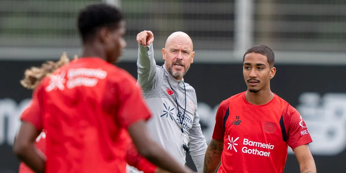 Bizar: Ten Hag en Flekken slikken bij Leverkusen-vuurdoop 5 goals tegen jeugdteam