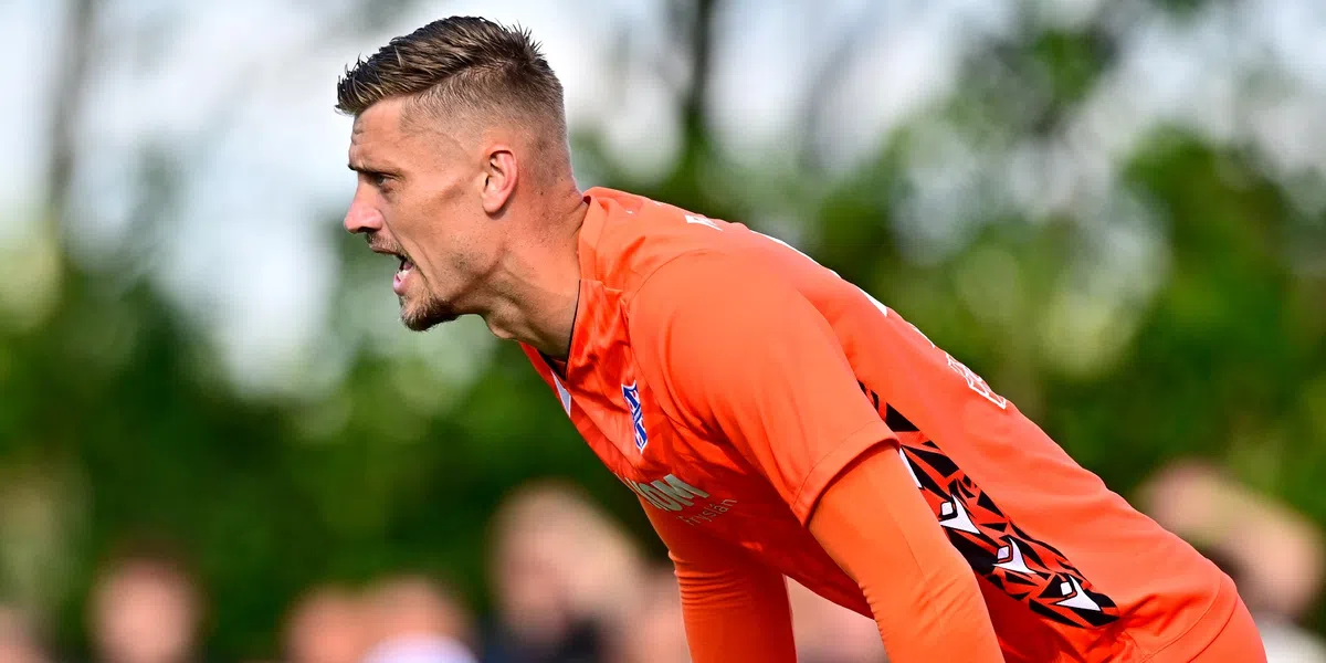 'Heerenveen wil nieuwe keeper aantrekken: slecht scenario lonkt voor Noppert'