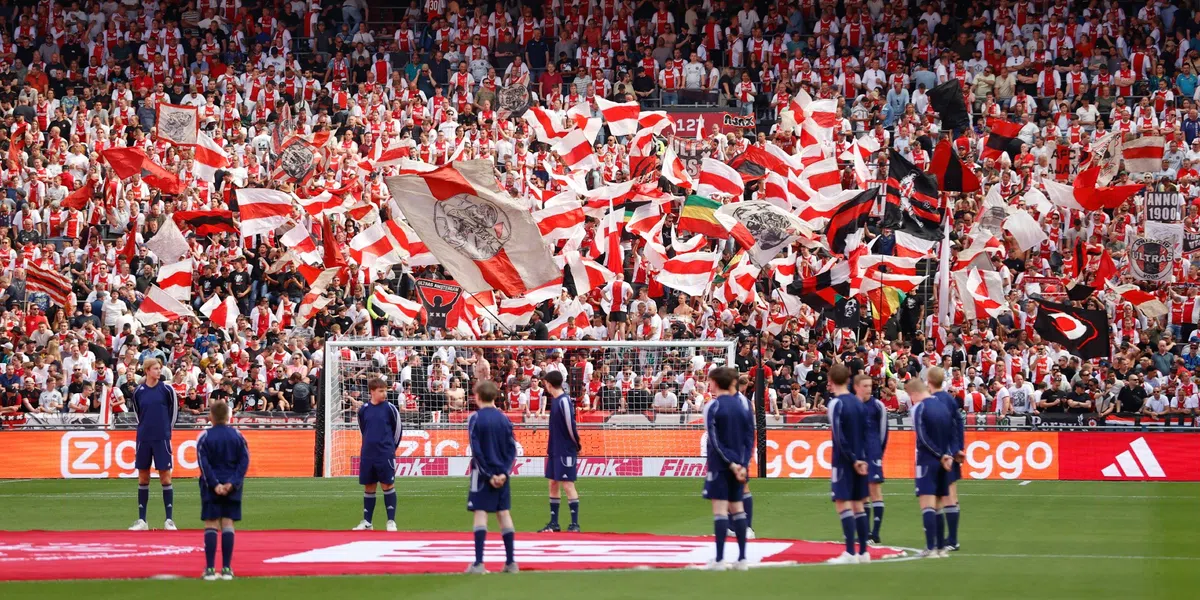 Johan Cruijff Arena volledig uitverkocht: Ajax sluit oefencampagne in vol huis af