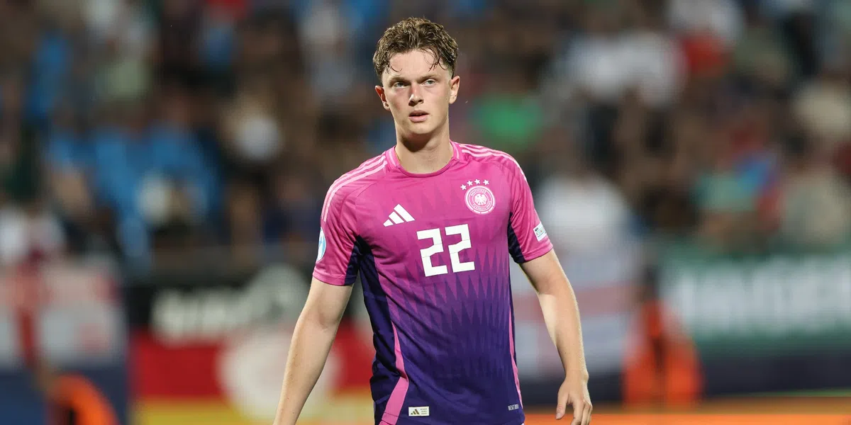 'PSV ziet groot Bayern-talent liever komen dan Mijnans en heeft goede papieren'