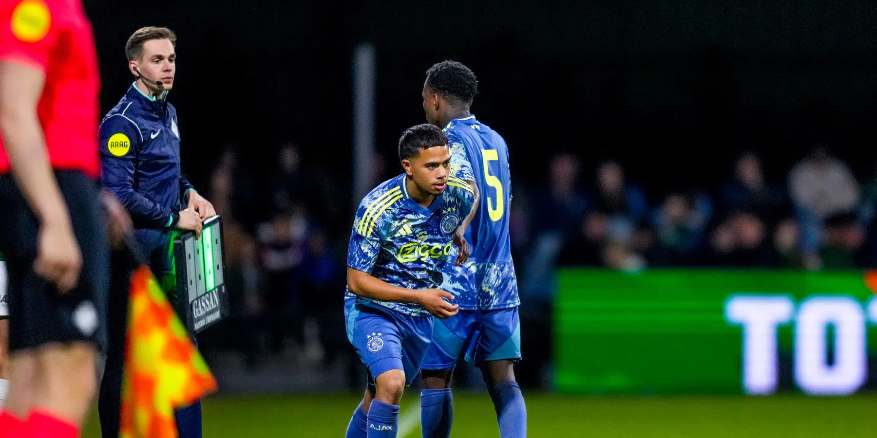 Lyfe Oldenstam vindt Como momenteel beter dan Ajax