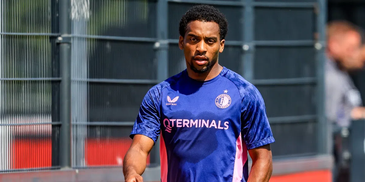 Feyenoord verliest ook tweede oefenduel: rentree Timber, Valente debuteert