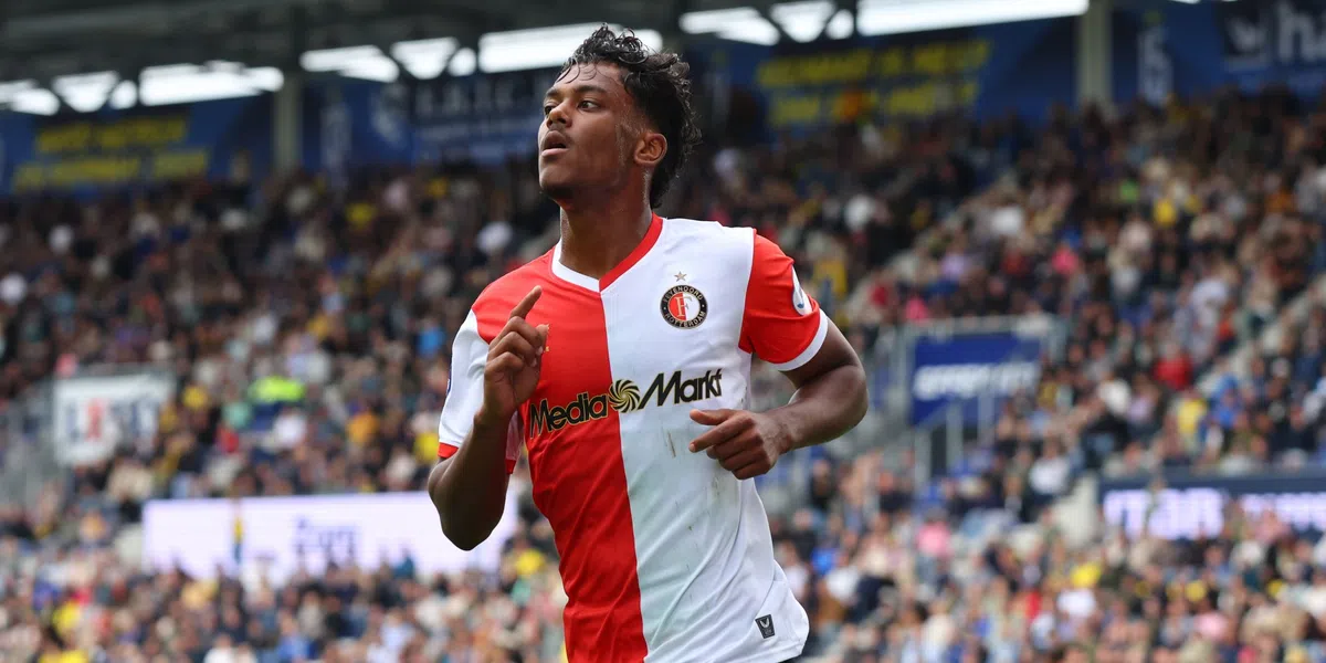 Nederlandse pers spot groot lichtpunt bij Feyenoord: 'De meest opvallende speler'