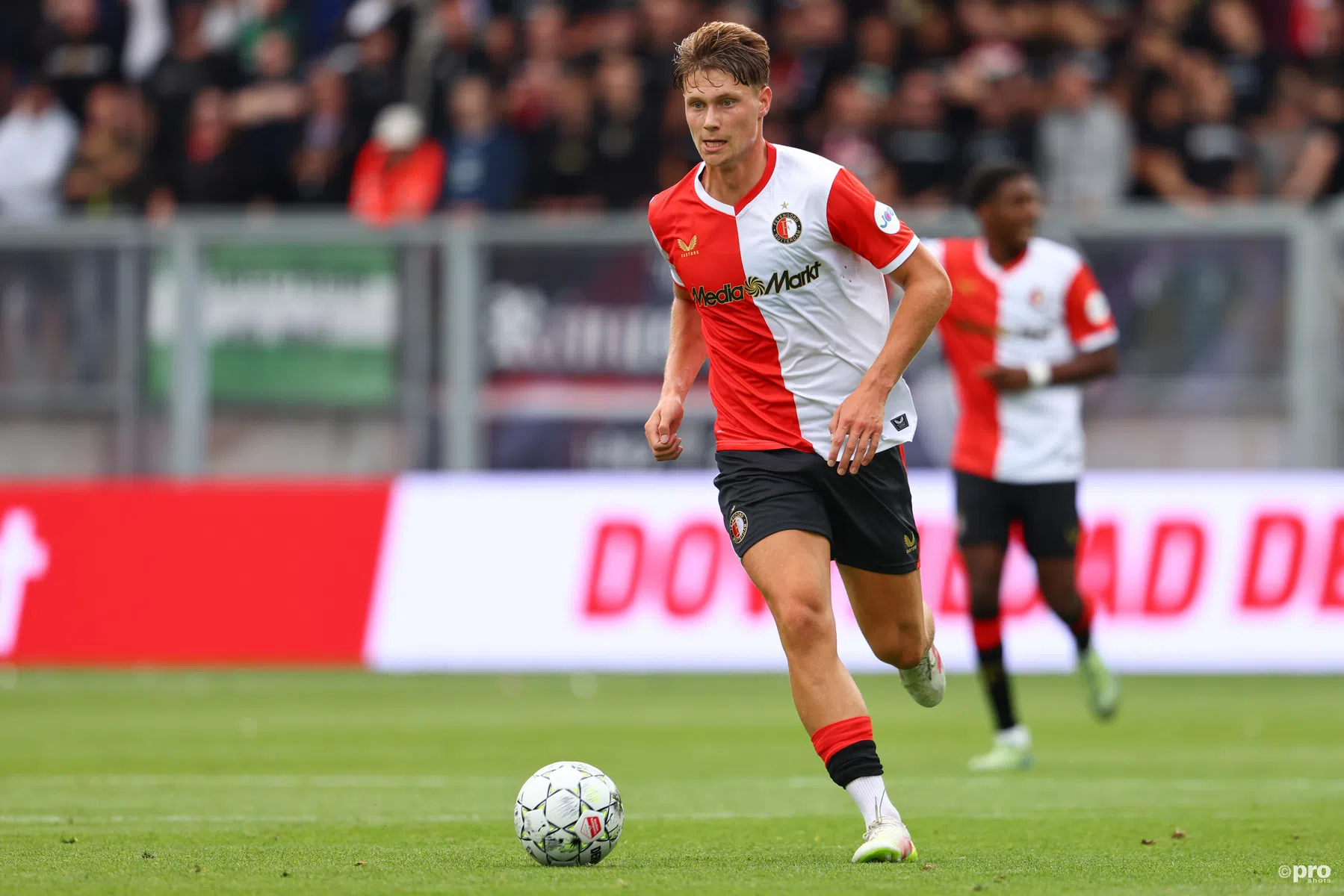 Feyenoord-fans smullen van jonge uitblinker