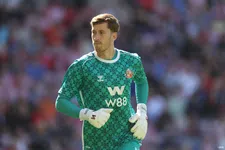 Thumbnail for article: Sunderland-fans zijn unaniem na officieus debuut Roefs voor Black Cats