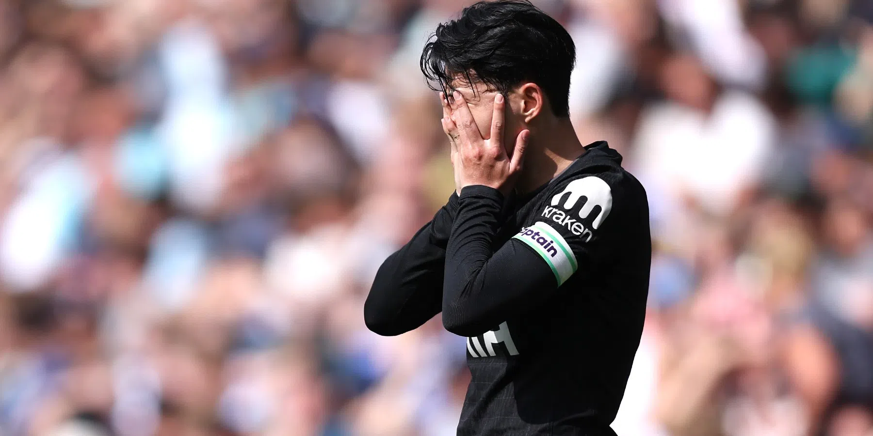 Son krijgt prachtig afscheid bij Spurs in Zuid-Korea
