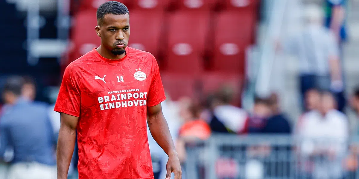 PSV-spits geeft Bosz oplossing voor luxeprobleem: 'Ik kan overal spelen'