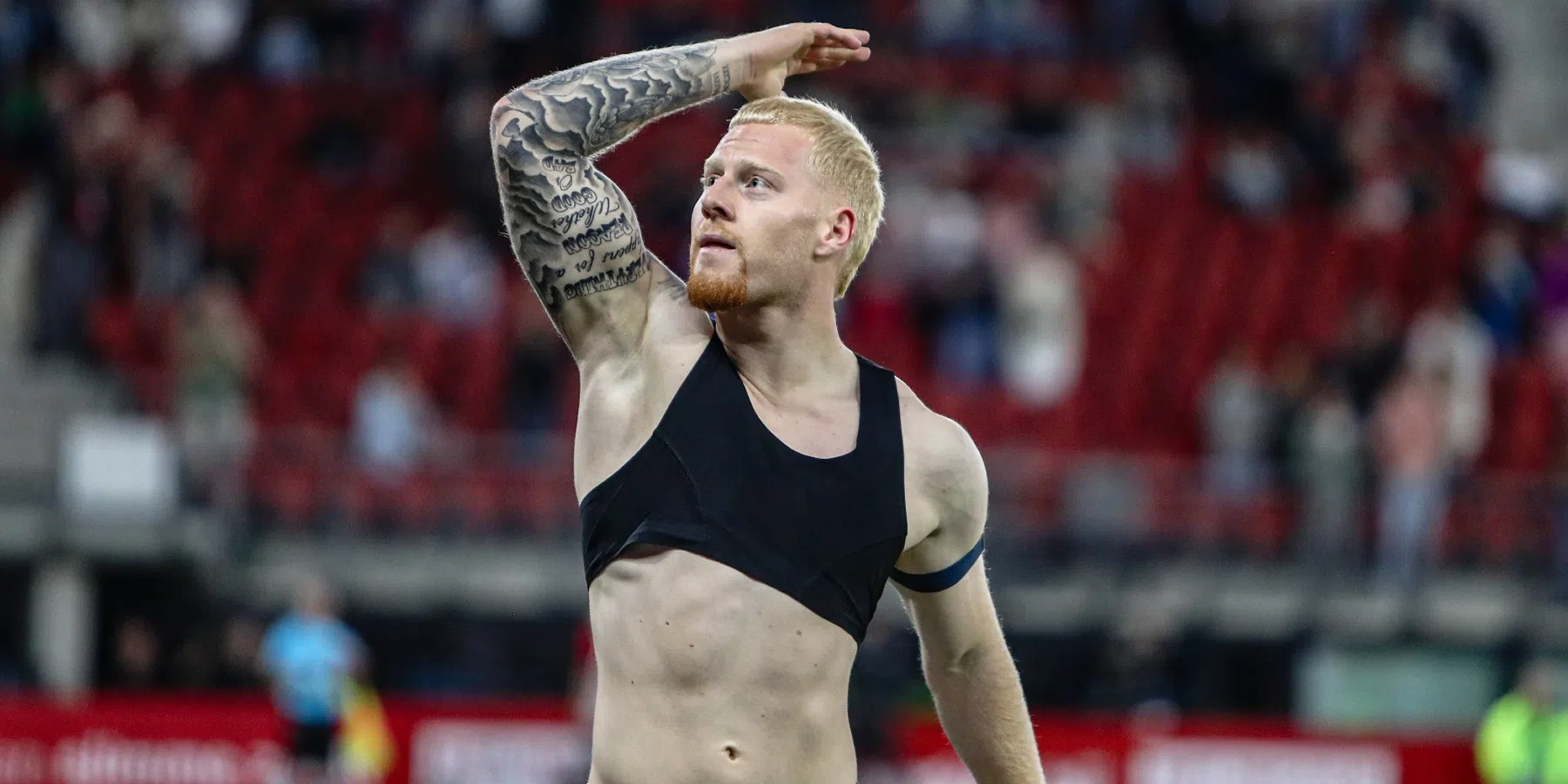 'Voetbalporno, Meerdink by far betere speler bij AZ'