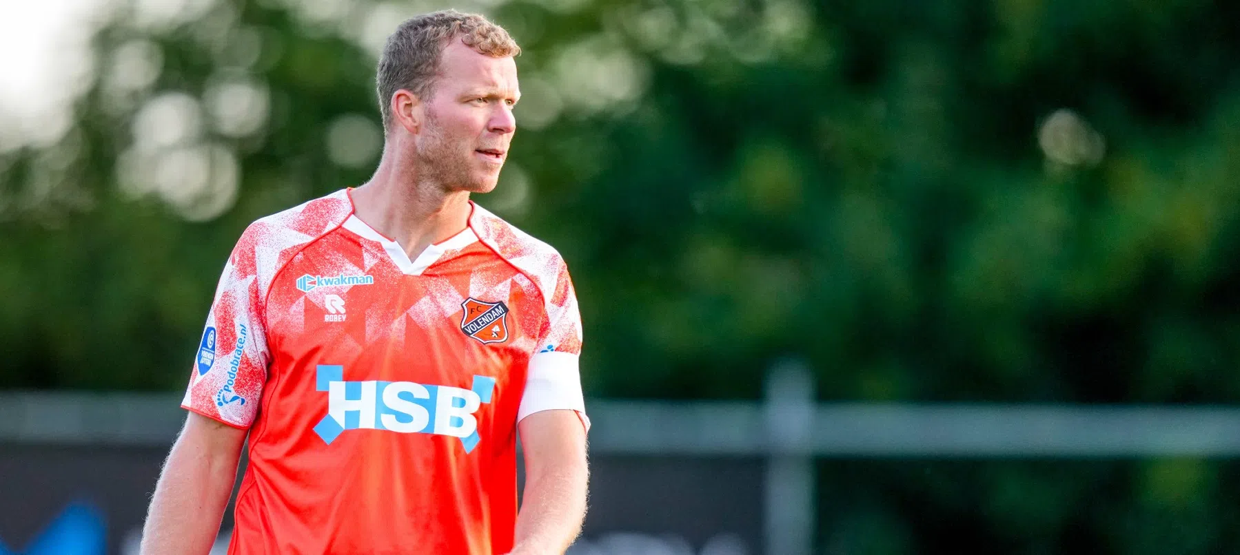 Het veld van FC Volendam is één meter te kort