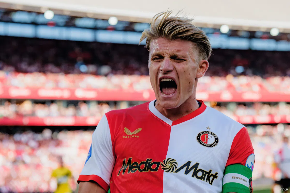 Feyenoord voelt zich klaar voor Fenerbahçe: 'Met veel vertrouwen vliegtuig in'