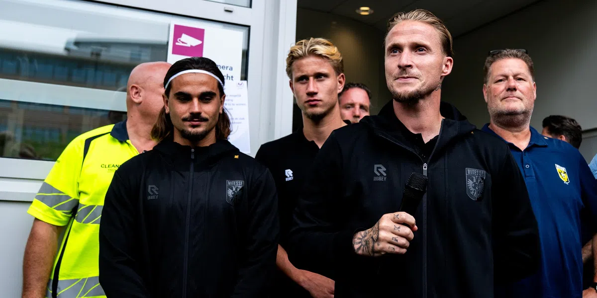 'Arbitragezaak van de baan: Vitesse akkoord over ontbinding van spelerscontracten'