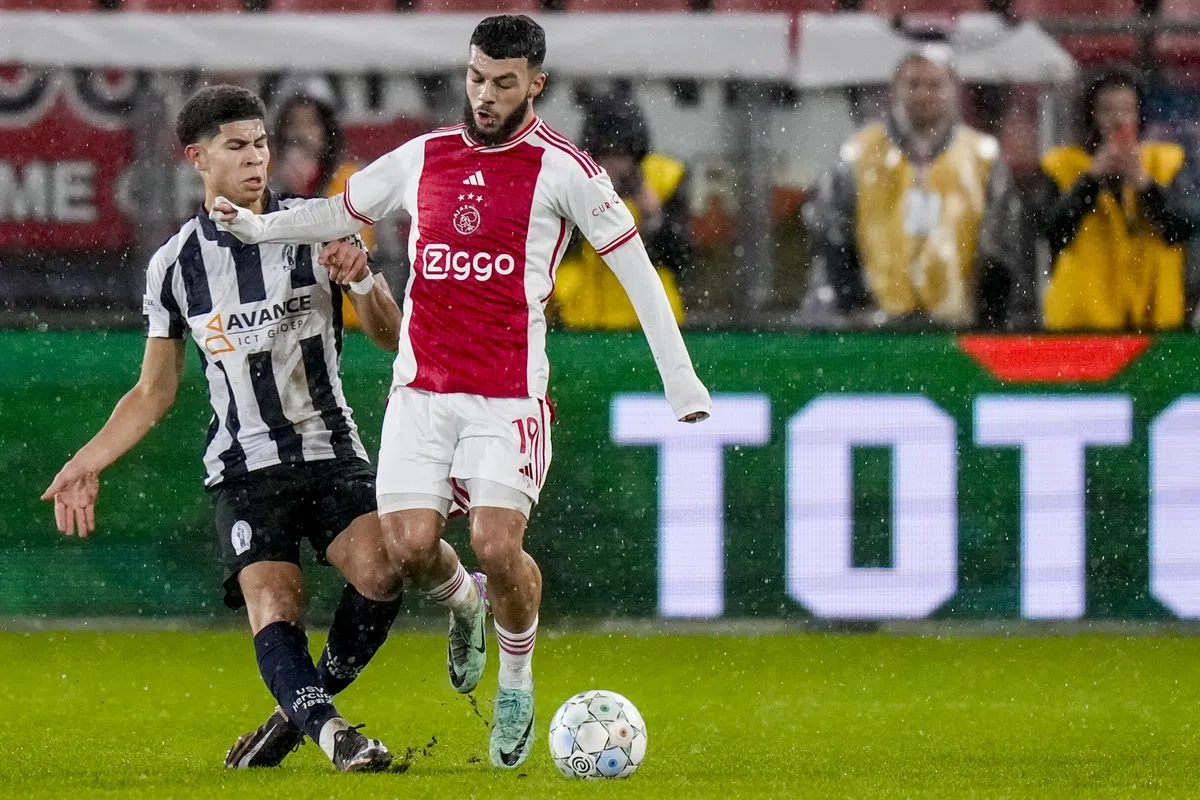 'Steenrijk Paris FC wil van Ajax-flop grootste transfer in de geschiedenis maken'