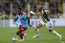 Thumbnail for article: Mulder kraakt Feyenoord-dissonant: 'Bij Mourinho speel je dan tien duels niet'