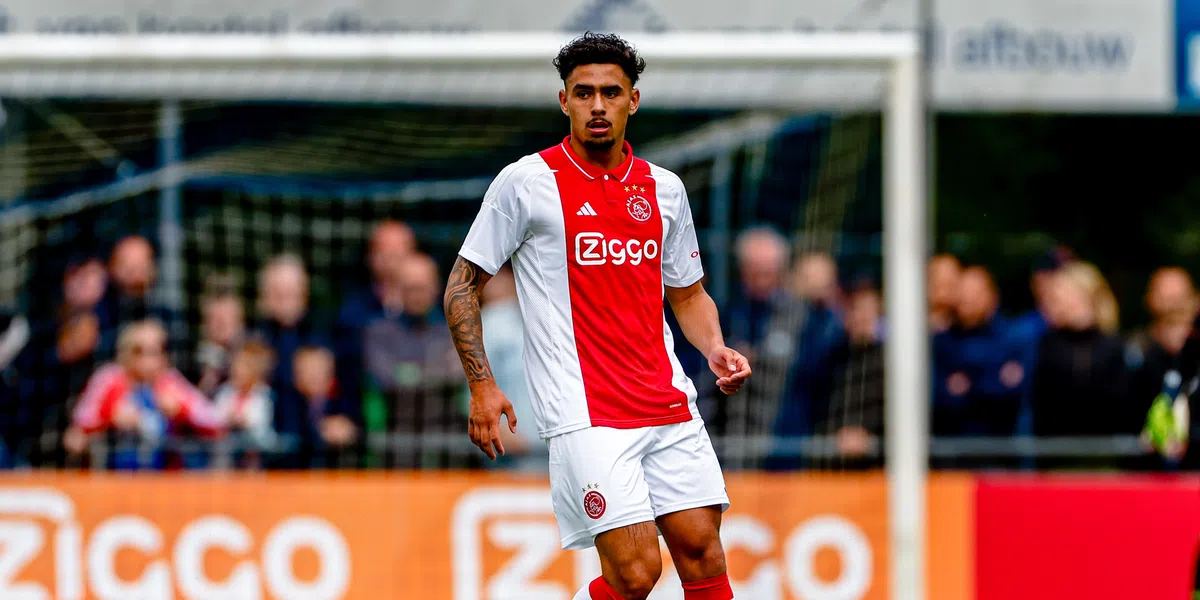 'NEC overweegt bij Ajax aan te kloppen voor revaliderende verdediger'