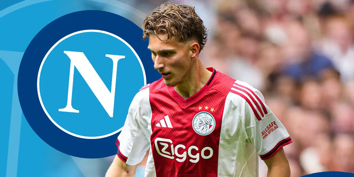 Opvallende claim uit België: 'Ajax met Napoli in gesprek over uitgaande transfer'