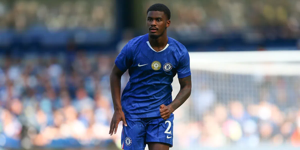'Hato moet geduldig blijven: grote concurrent tekent nieuw contract bij Chelsea'