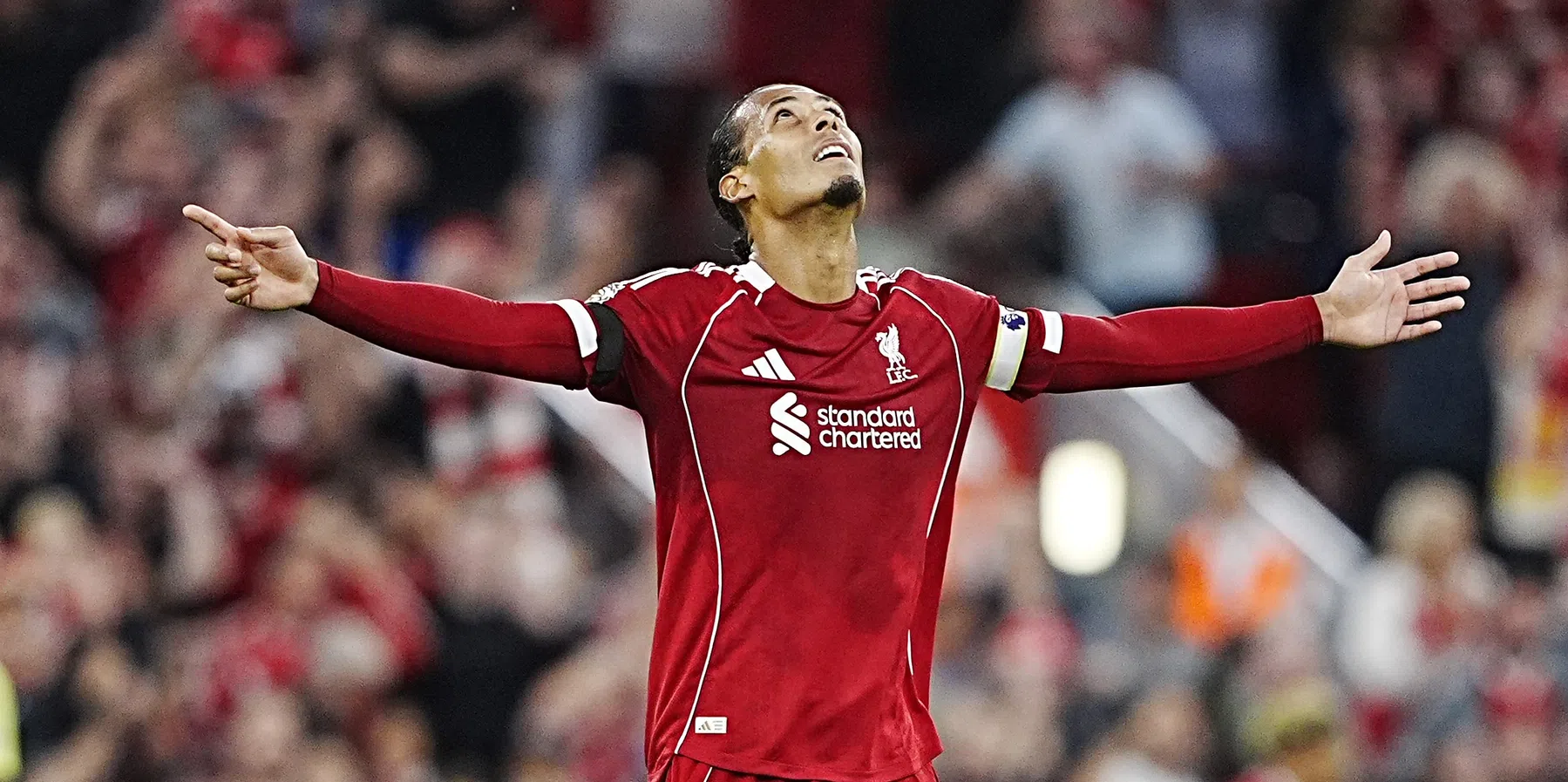 Virgil van Dijk wijst naar ontbreken Ryan Gravenberch bij Liverpool