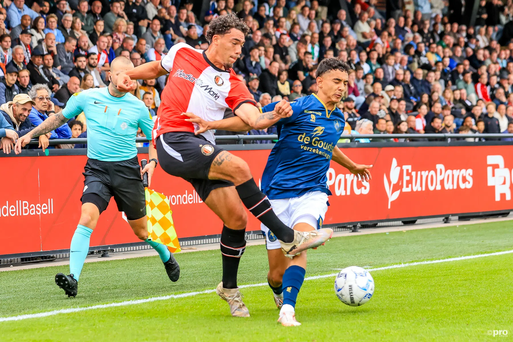 NAC sluit huurdeal met Feyenoord voor Candalaria