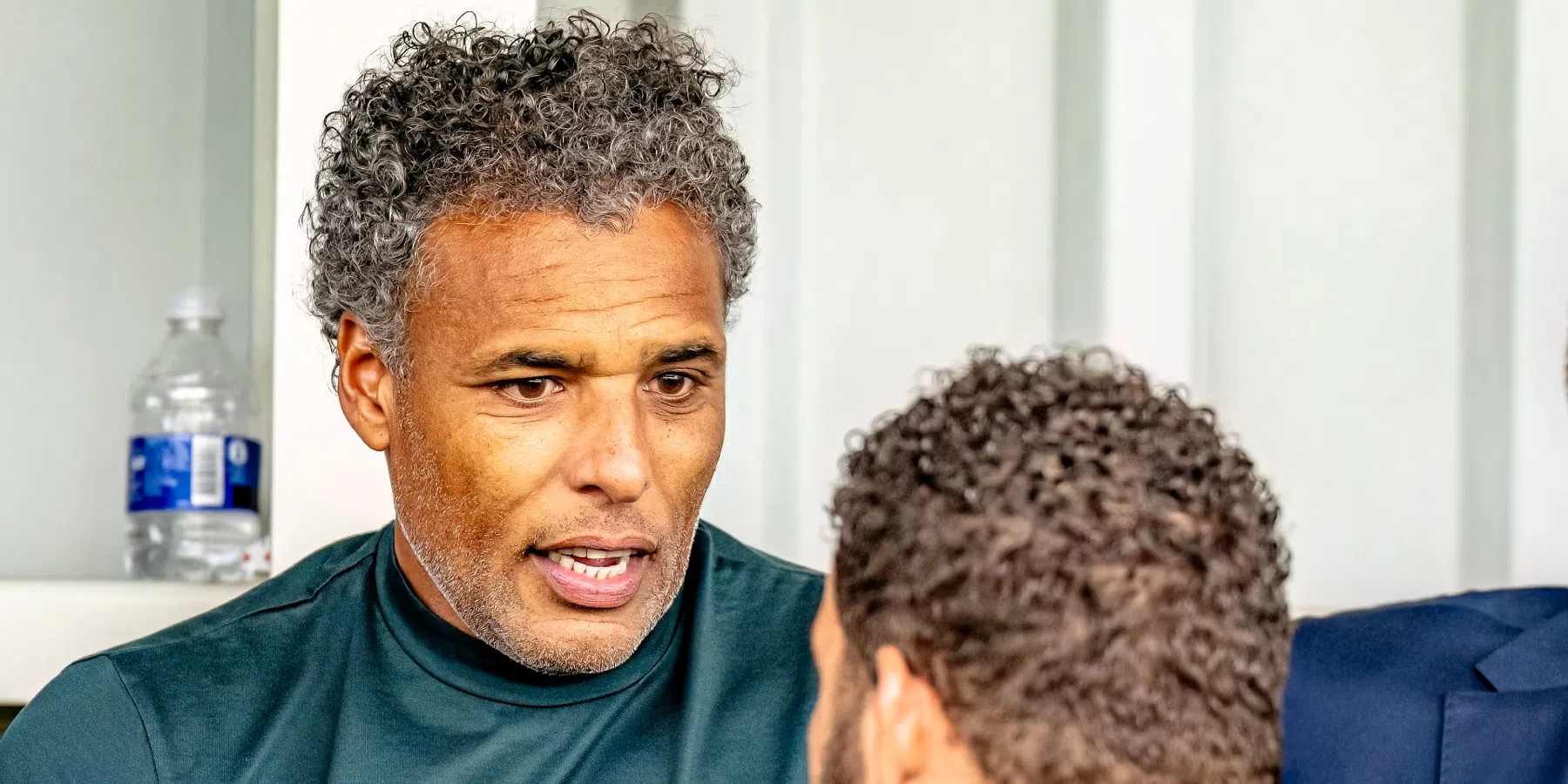 Pierre van Hooijdonk begrijpt wijziging Heitinga bij Ajax