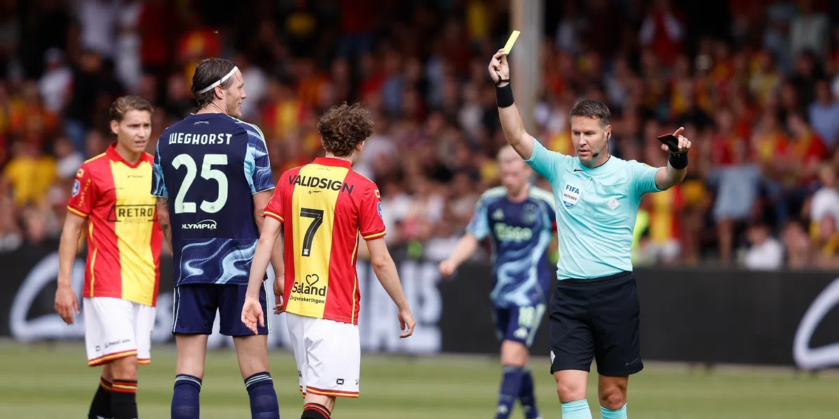 Driessen vs. Nijhuis: 'Jij loopt altijd mee met die voetballers, echt wel'
