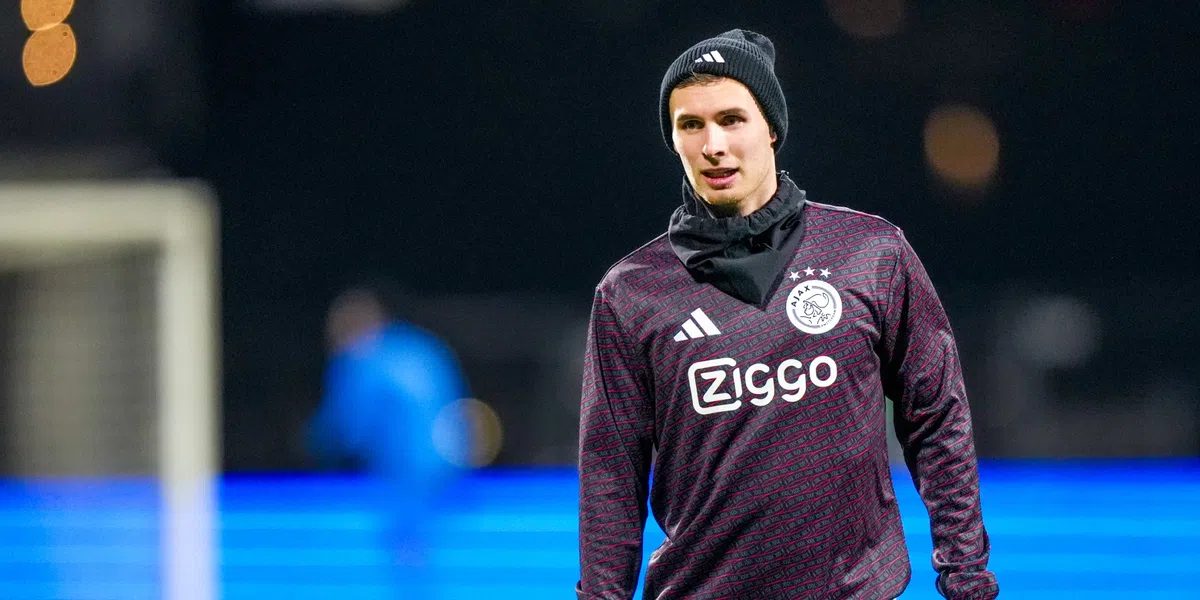 'Ajax-banneling Mannsverk gaat vertrekken en is op weg naar Tsjechië'