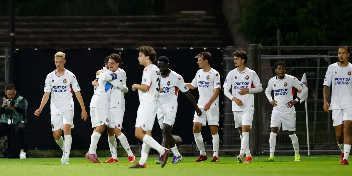 Waanzinnig: Telstar scoort na 47 (!) jaar weer op hoogste niveau van Nederland