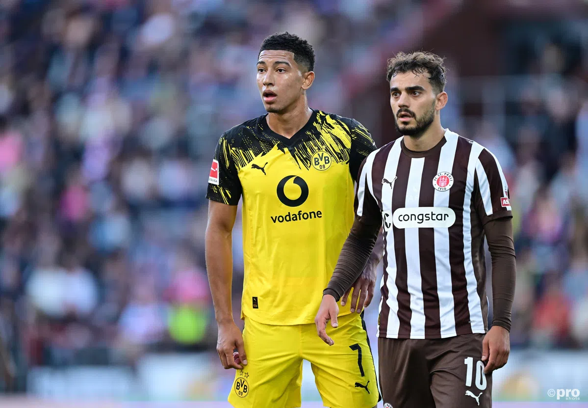 'Boze ouders Bellingham melden zich bij Dortmund-kleedkamer en wekken ergernis'