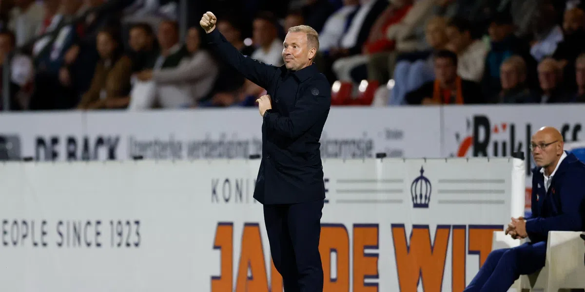 Volendam-trainer Kruys voelt zich bestolen: 'Is honderd procent een penalty'