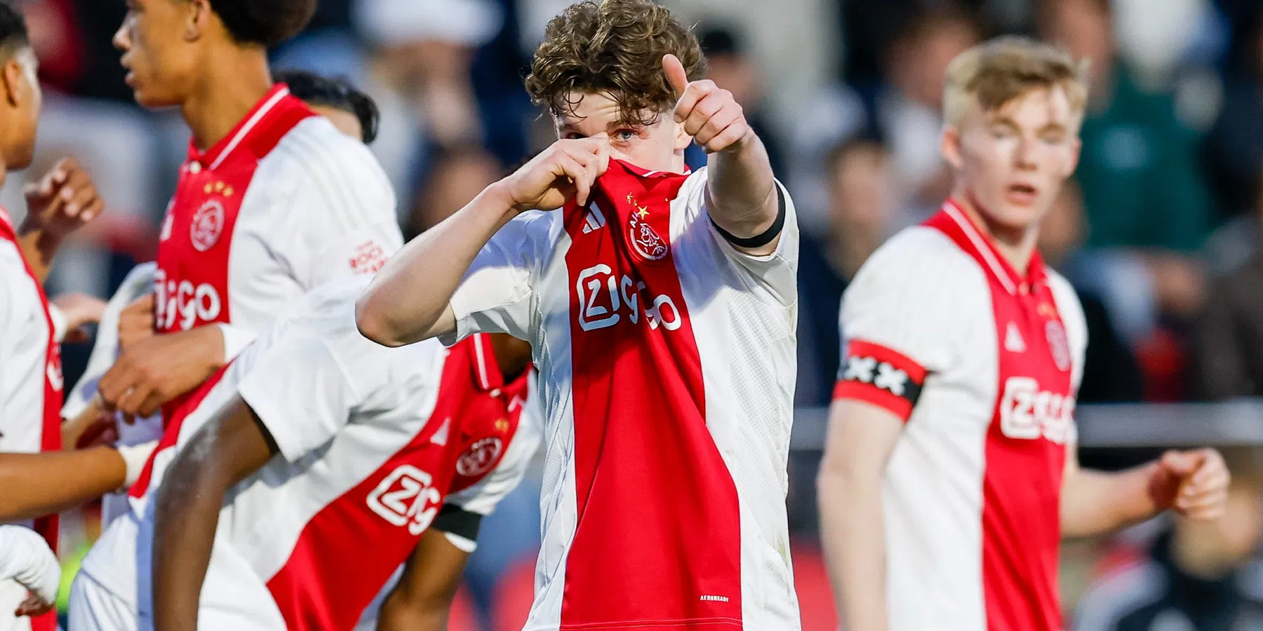 Ajax verhuurt Faberski voor jaar aan PEC Zwolle