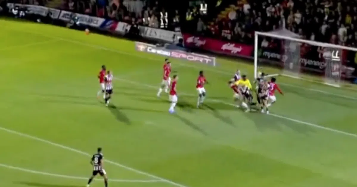 Gigantische afgang Manchester United: League Two-club profiteert van flaters Onana