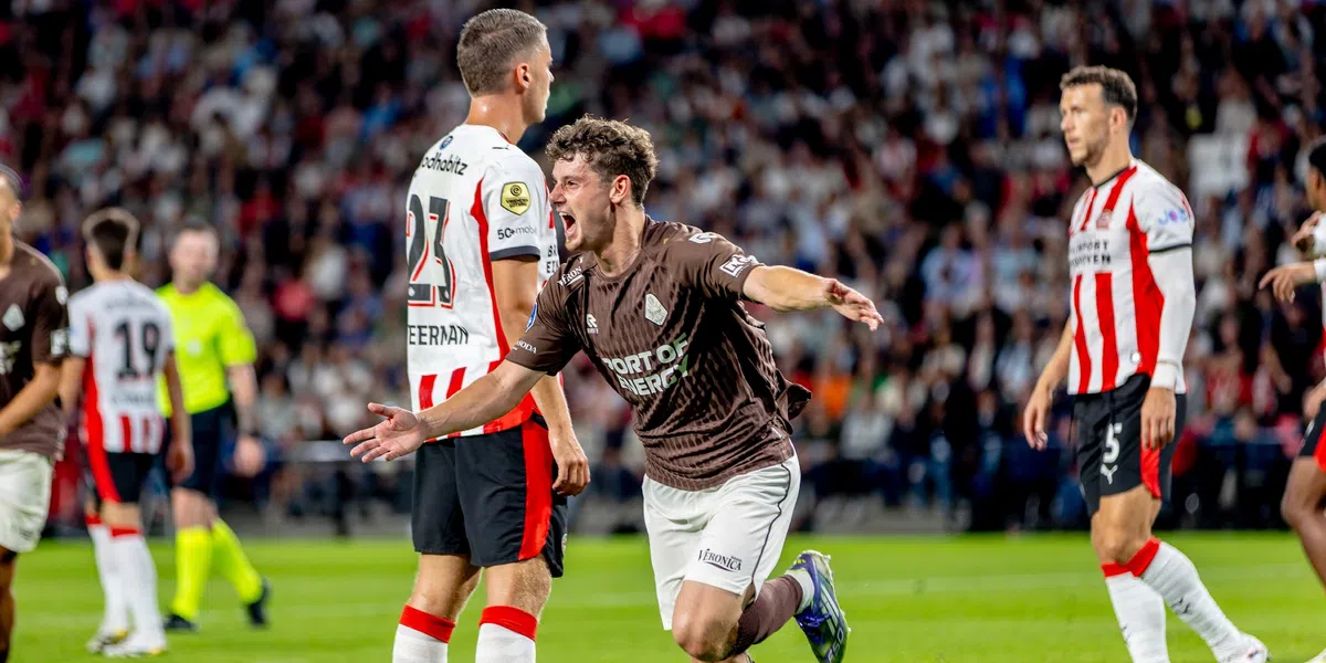 Brouwer lyrisch na historische Telstar-stunt tegen PSV: 'Het kan niet beter'