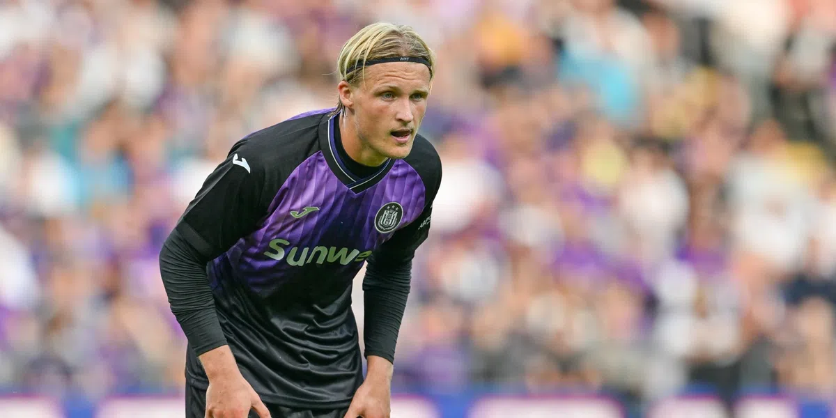 'Anderlecht ziet verhuur Dolberg niet zitten: Ajax gaat nu vol voor transfer'