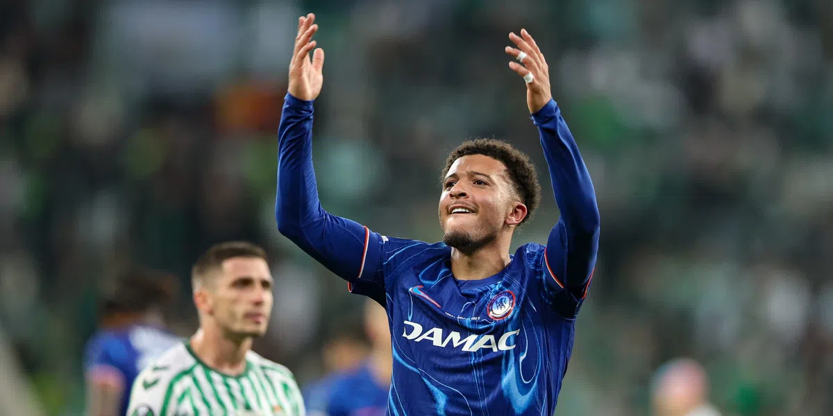 'Sancho richting uitgang Man United: Engelse club meldt zich op Old Trafford'