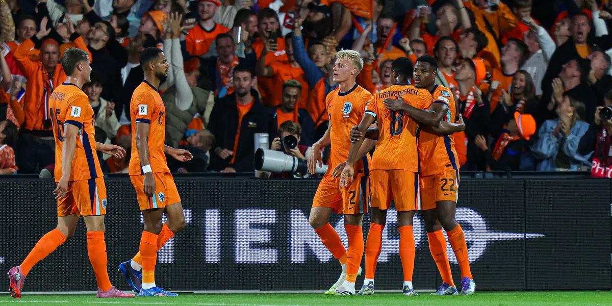 Van der Vaart prijst goudhaantje Oranje: 'Gigantisch, ongelooflijk'