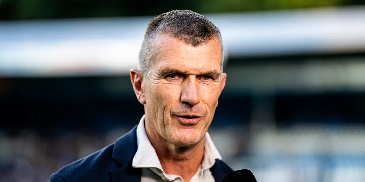 KKD-coach uit opnieuw ongenoegen: 'Terugkeer Vitesse niet goed voor de competitie'