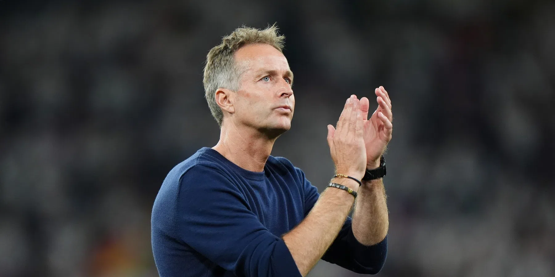 Leverkusen presenteert hoofdtrainer: 'Juiste man om ons team te ontwikkelen'