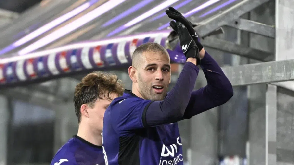 Done deal: 37-jarige Slimani nog niet met voetbalpensioen en begint nieuw avontuur