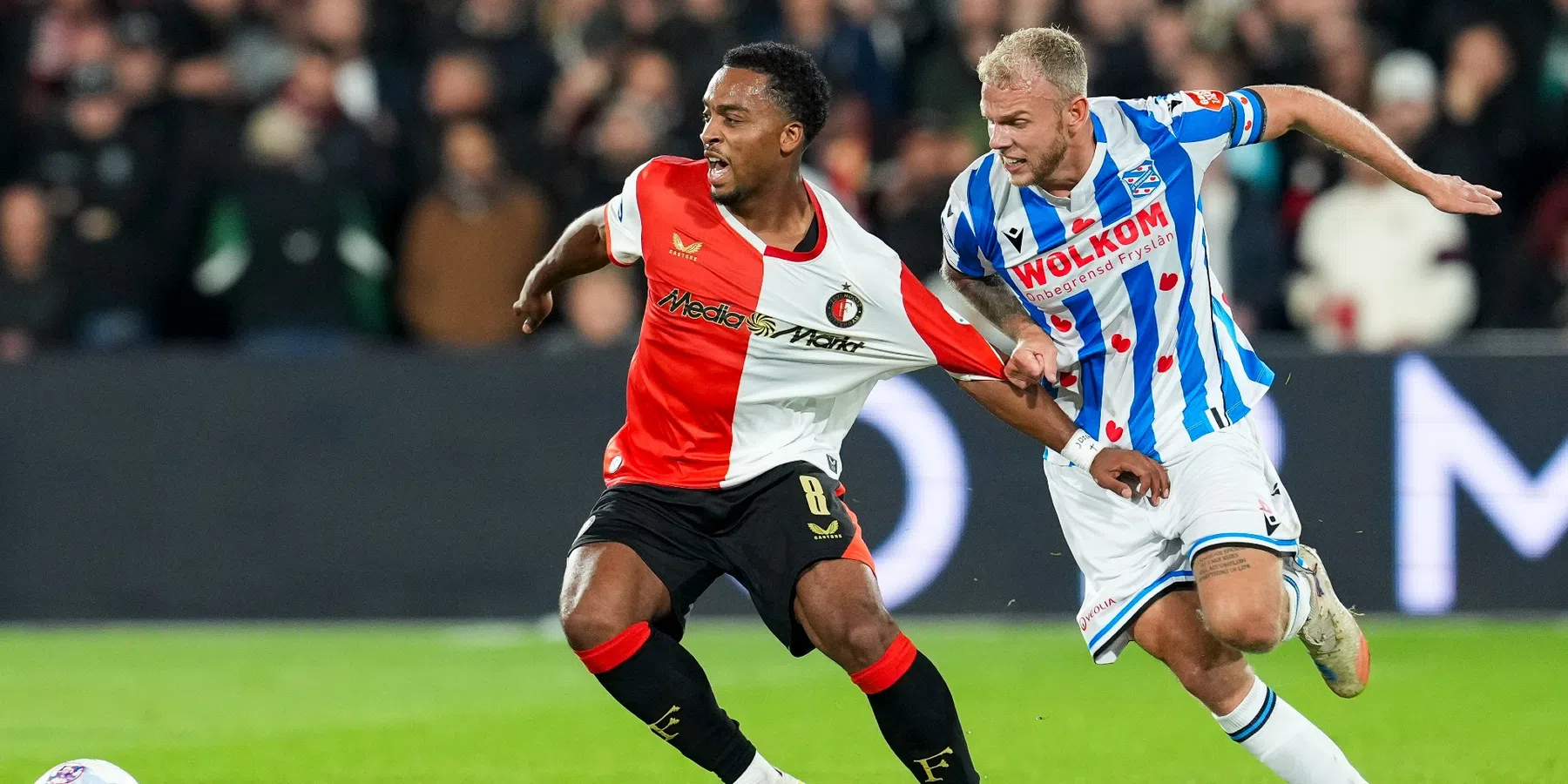 Brouwers snapt niks van rode kaart Heerenveen tegen Feyenoord