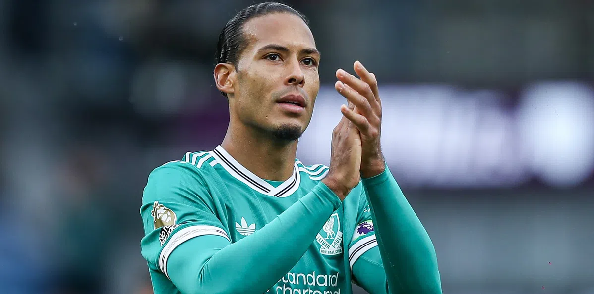 Van Dijk begrijpt frustratie bij Burnley na late zege Liverpool: 'Voor hun niet leuk'