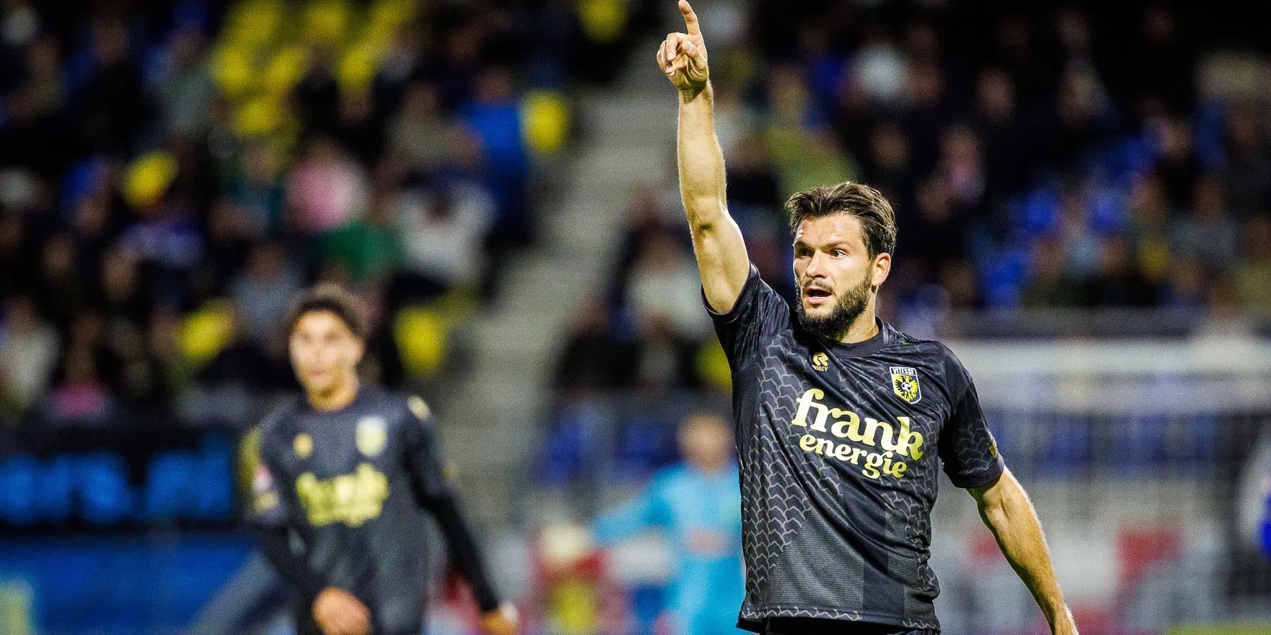 Schikora reageert na historisch Vitesse-doelpunt