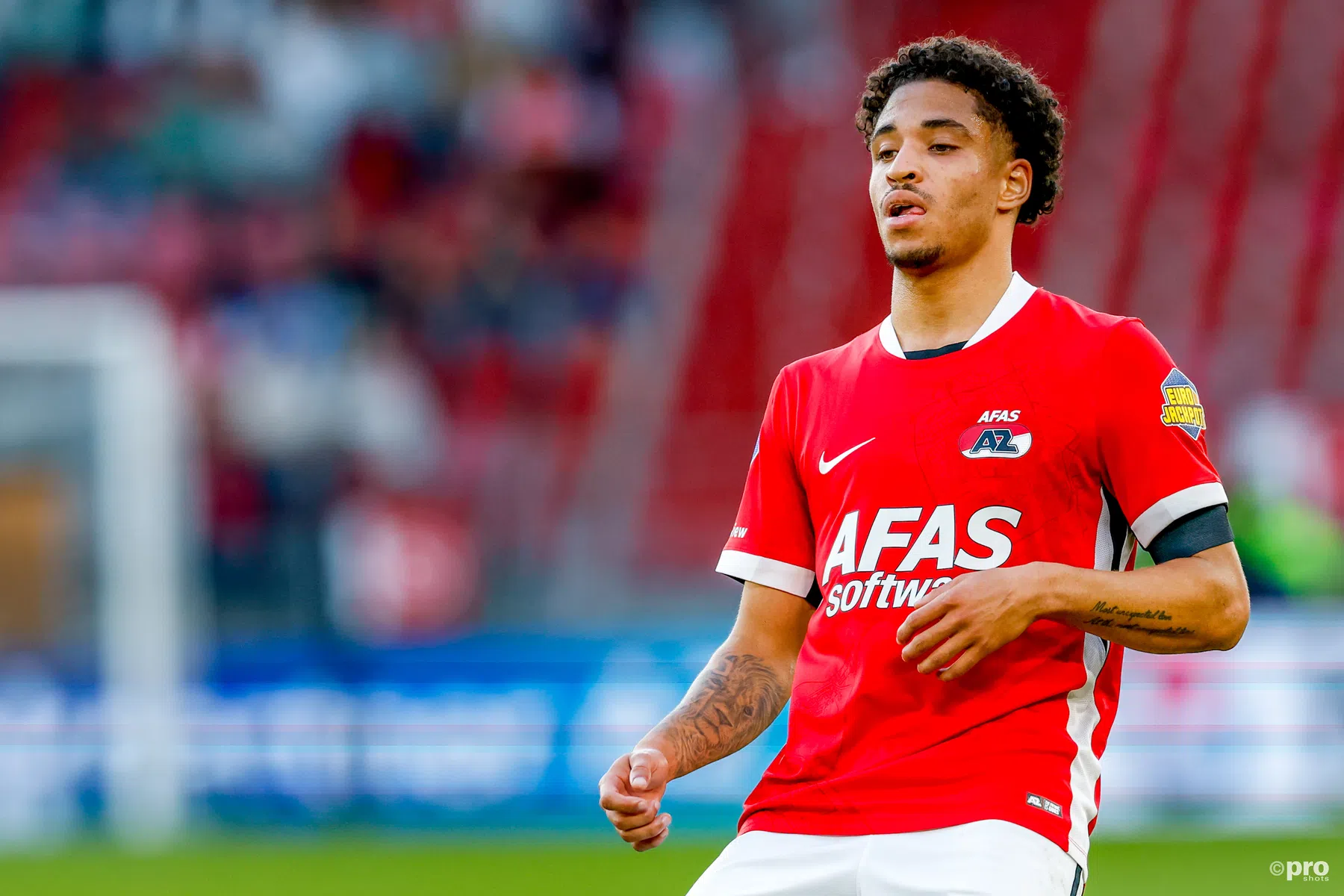 AZ vist steeds vaker in vijver van Ajax