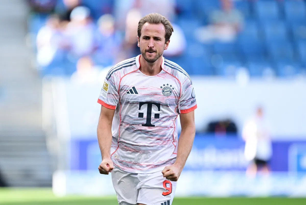 Bayern dankt hattrickheld Kane en Gnabry voor vierde competitiezege op rij