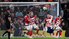 Thumbnail for article: Premier League-topclubs bekeren verder, Simons laat goede indruk achter
