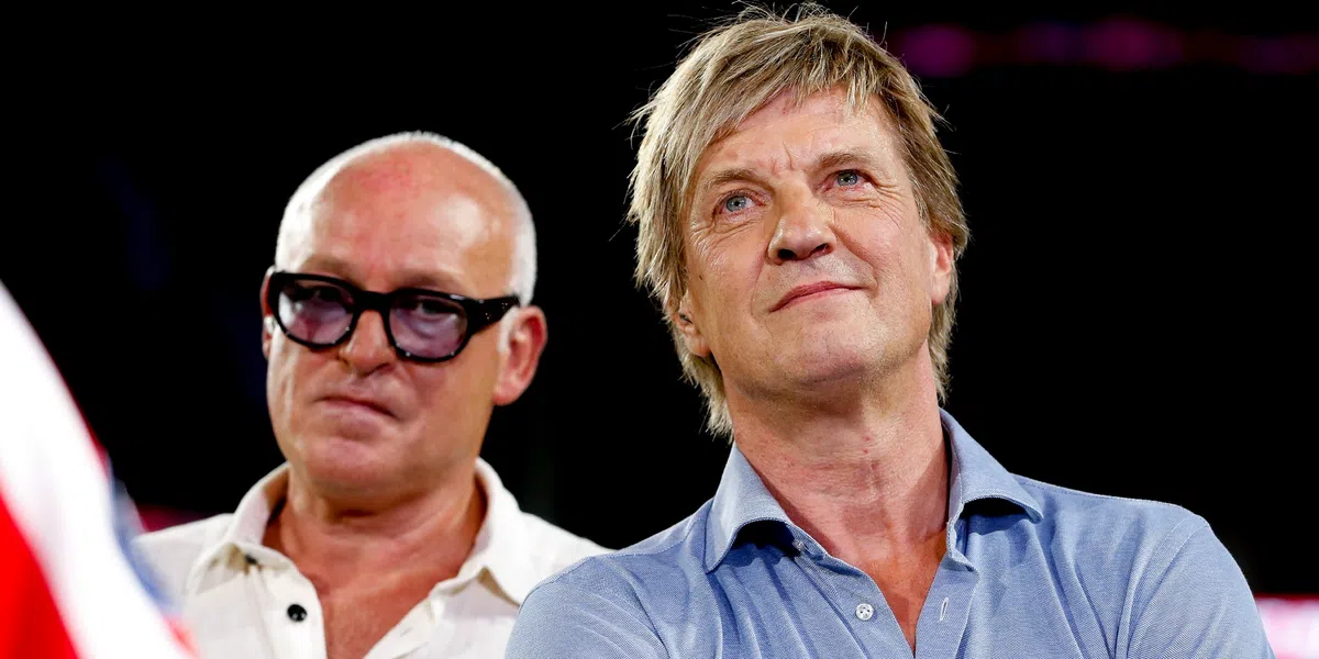 Kieft en Van der Gijp lovend over AZ-uitblinker: 'Ik vind hem wel echt heel goed'