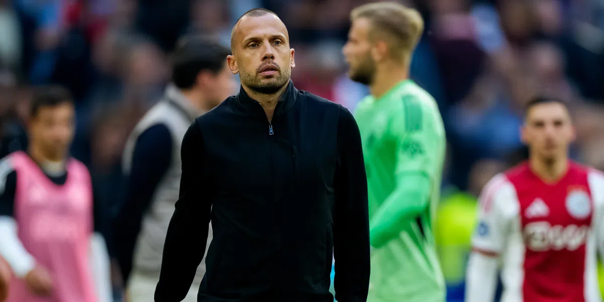 Heitinga legt Ajax-interesse in Duivenvoorden uit: 'In Como zei ik al...'