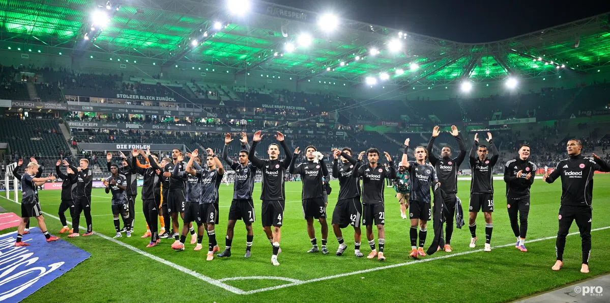 Bizarre taferelen Bundesliga: Eintracht Frankfurt boekt tenniszege