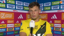 Thumbnail for article: Van Hooijdonk kan het amper geloven: 'Alsof wij thuis speelden tegen Ajax'