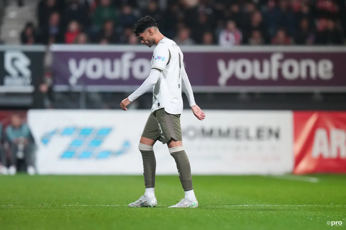 Peter Bosz geeft eerste update over Pepi: 'Dan haal ik hem er liever af'
